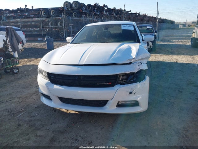 DODGE CHARGER SXT - 6