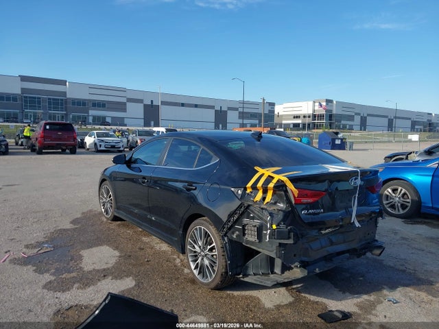 HYUNDAI ELANTRA SPORT - 3