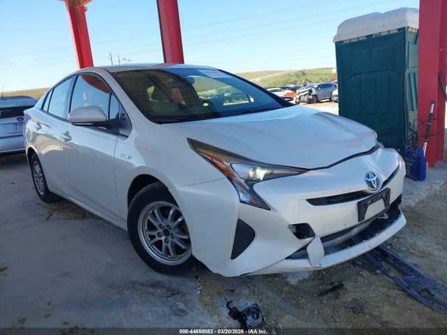 TOYOTA PRIUS - 1