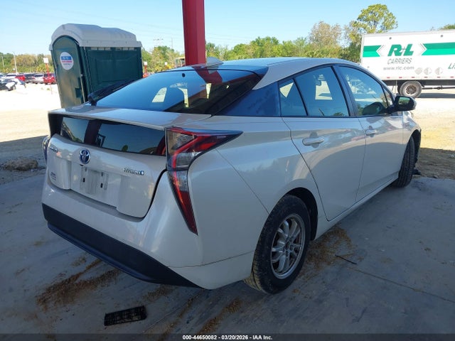 TOYOTA PRIUS - 4