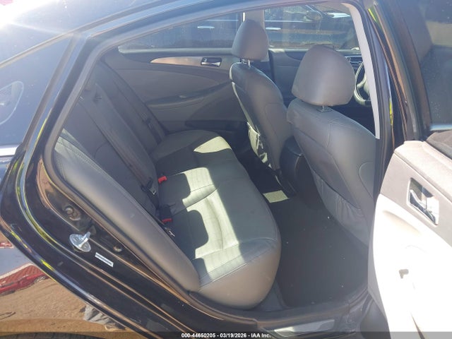 HYUNDAI SONATA HYBRID LIMITED - 8