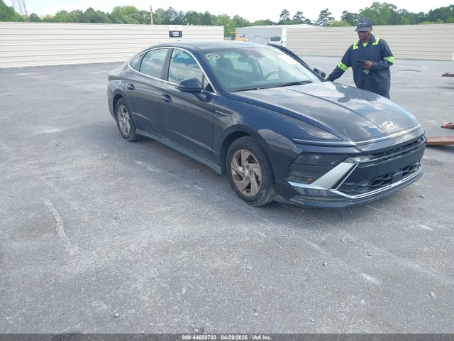 2025 HYUNDAI SONATA SE