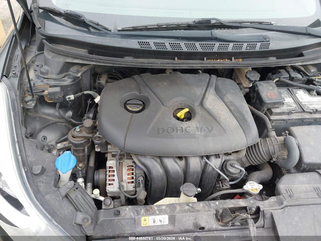 HYUNDAI ELANTRA SE - 10