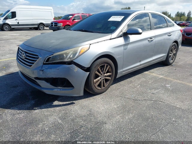 HYUNDAI SONATA SE - 6