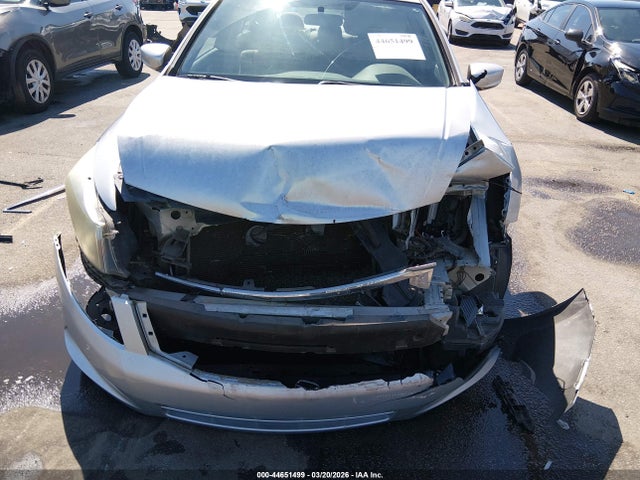 HONDA ACCORD 2.4 LX - 6