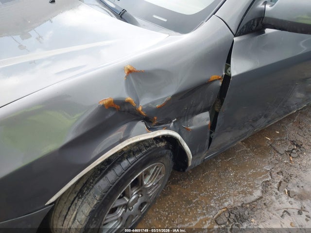 HYUNDAI ELANTRA GLS - 6