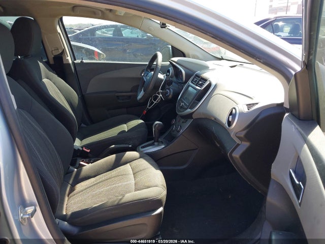 CHEVROLET SONIC LT AUTO - 5