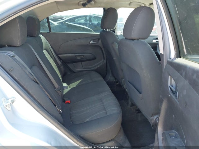 CHEVROLET SONIC LT AUTO - 8