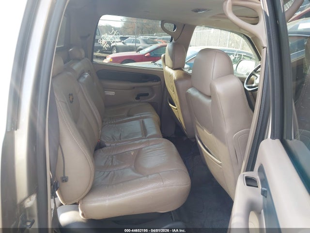 CHEVROLET AVALANCHE 1500 - 8