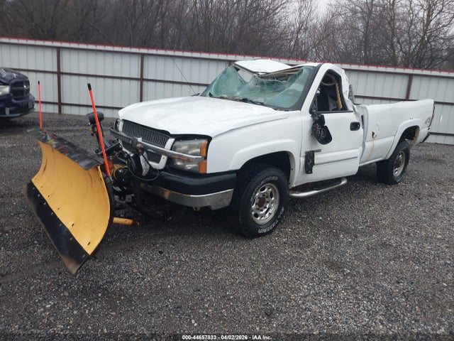 CHEVROLET SILVERADO 2500HD LS - 2