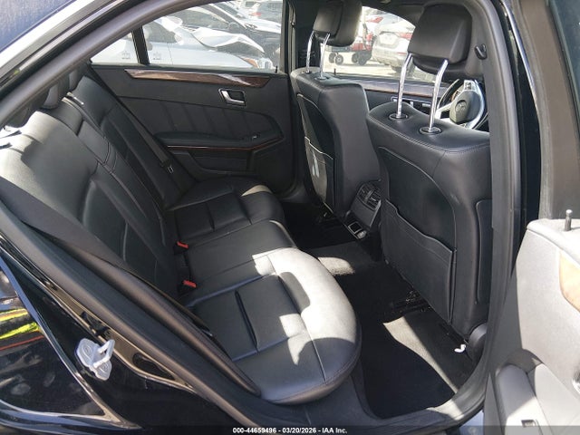 MERCEDES-BENZ E-CLASS - 8