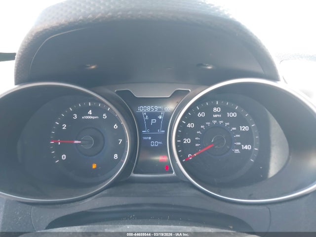 HYUNDAI VELOSTER - 7