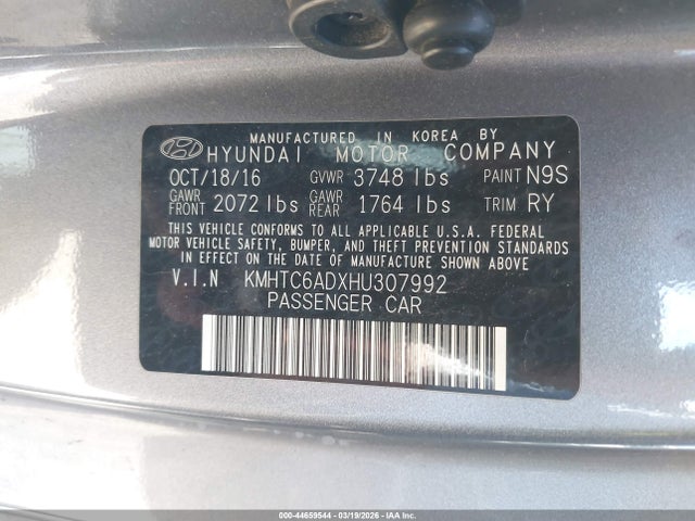 HYUNDAI VELOSTER - 9