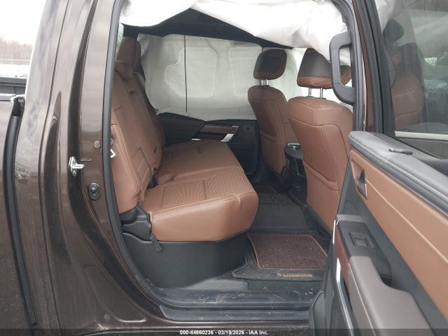 TOYOTA TUNDRA - 8