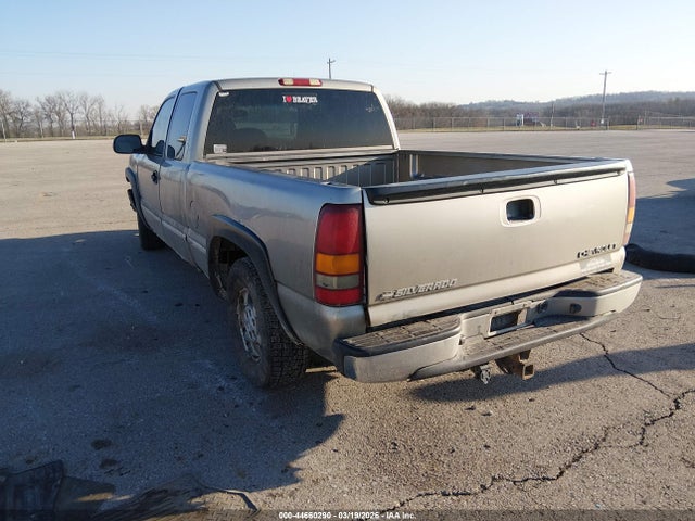 CHEVROLET SILVERADO 1500 LS - 3