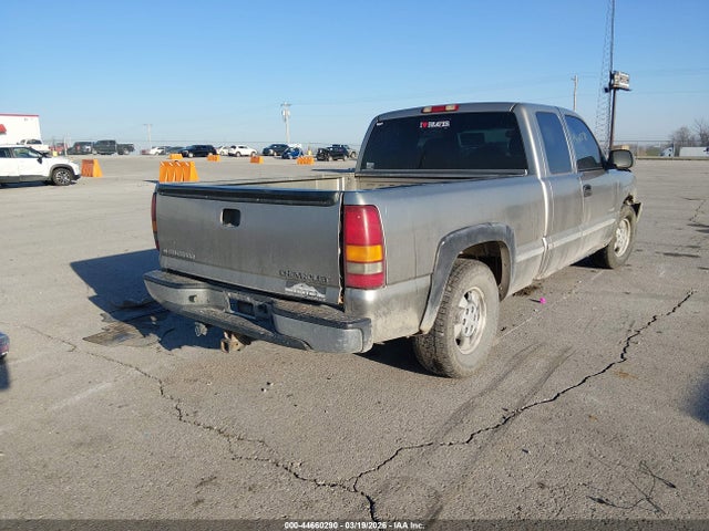 CHEVROLET SILVERADO 1500 LS - 4