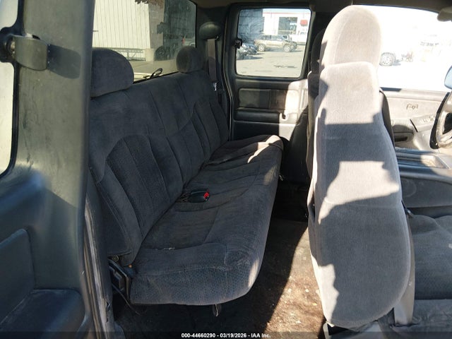 CHEVROLET SILVERADO 1500 LS - 8