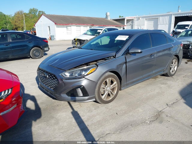 HYUNDAI SONATA SPORT - 2