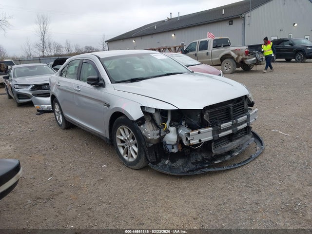 FORD TAURUS SE - 1