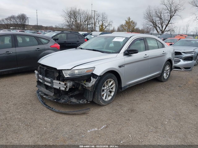 FORD TAURUS SE - 2