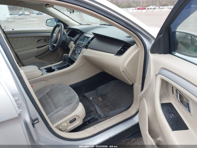 FORD TAURUS SE - 5