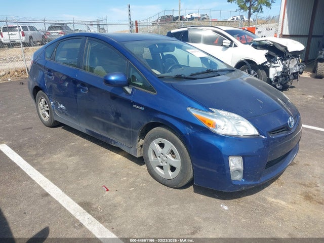 TOYOTA PRIUS - 1