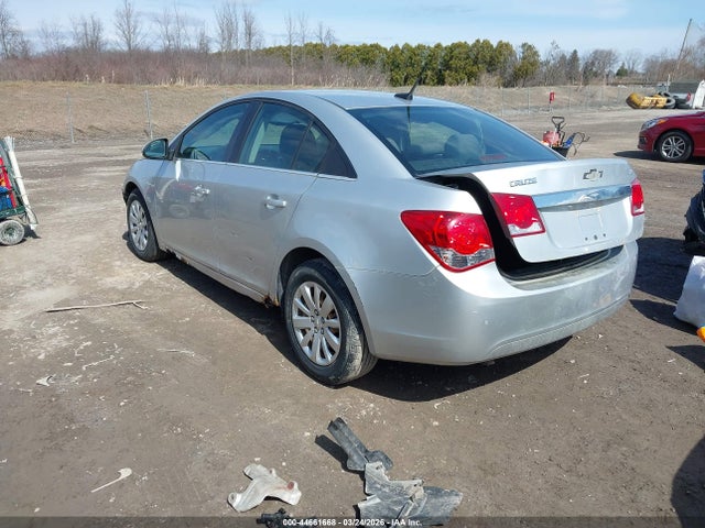 CHEVROLET CRUZE 1LT - 3