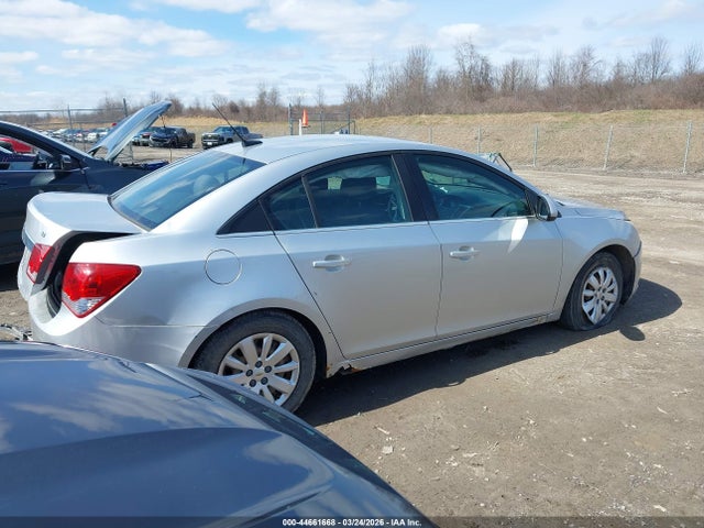 CHEVROLET CRUZE 1LT - 4