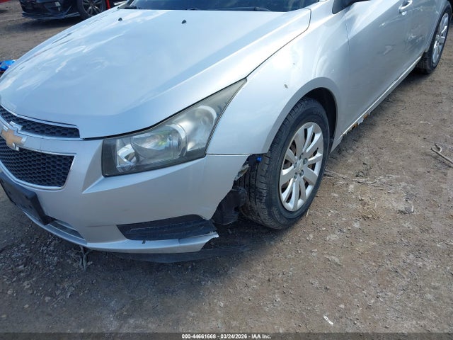 CHEVROLET CRUZE 1LT - 6