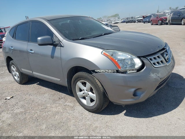 2013 NISSAN ROGUE S