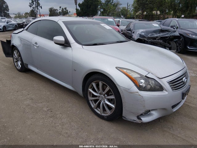 2012 INFINITI G37 