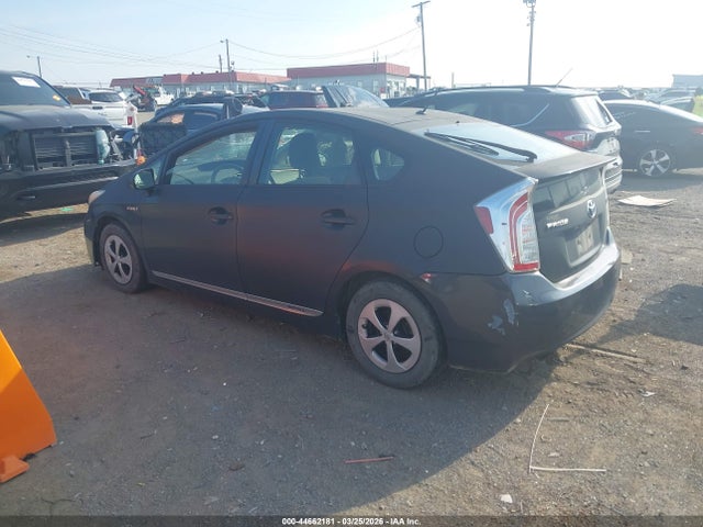TOYOTA PRIUS - 3