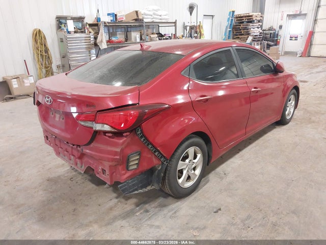 HYUNDAI ELANTRA SE - 4