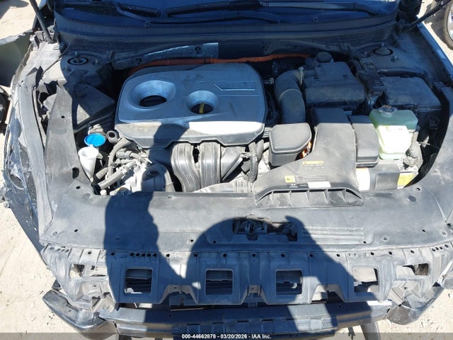 HYUNDAI SONATA HYBRID SE - 10