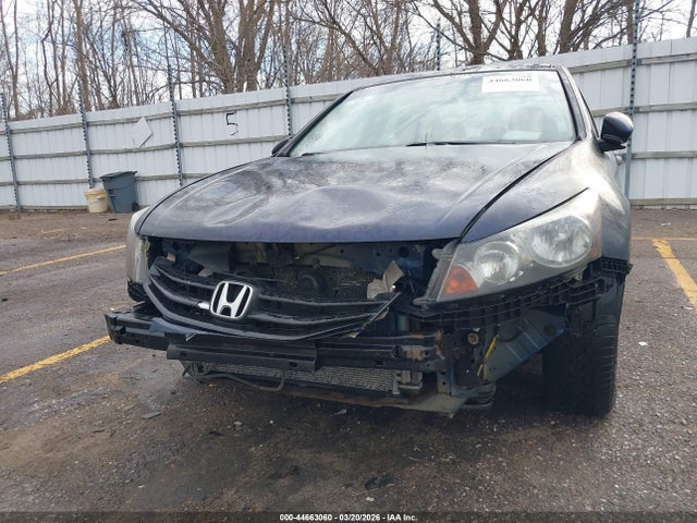 HONDA ACCORD 2.4 LX - 6