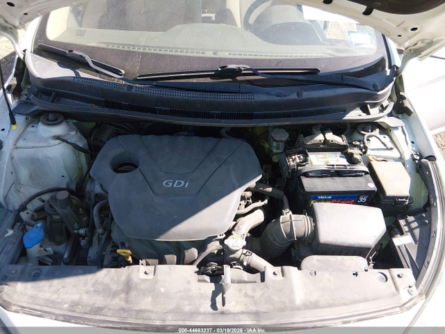 HYUNDAI ACCENT GLS - 10