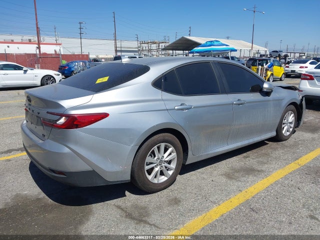 TOYOTA CAMRY - 4