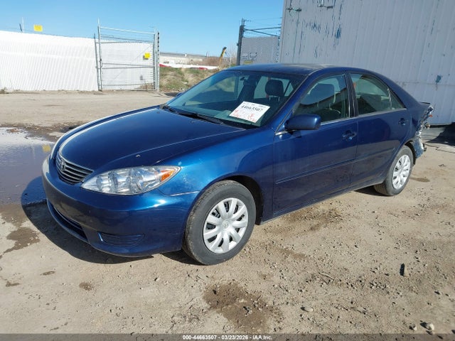 2005 Toyota CAMRY LE 照片 2
