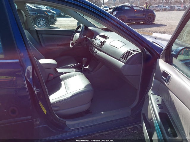 2005 Toyota CAMRY LE 照片 5