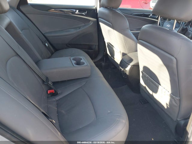 HYUNDAI SONATA LIMITED - 8