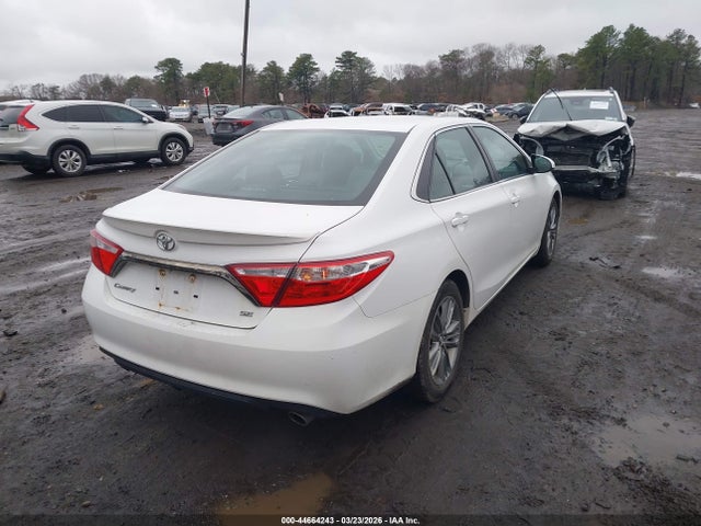 TOYOTA CAMRY - 4