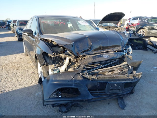 FORD FUSION ENERGI SE LUXURY - 1
