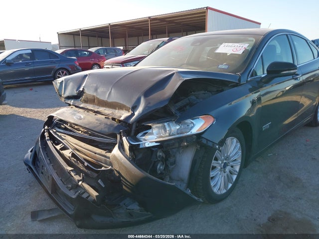 FORD FUSION ENERGI SE LUXURY - 6