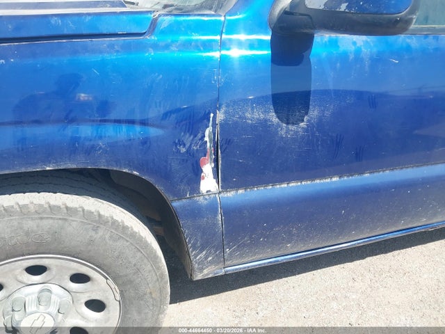 CHEVROLET SILVERADO 1500 LS - 6