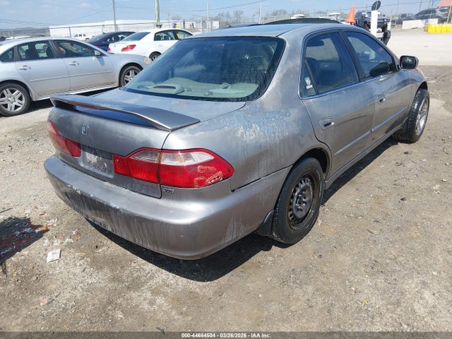 HONDA ACCORD 3.0 EX - 4