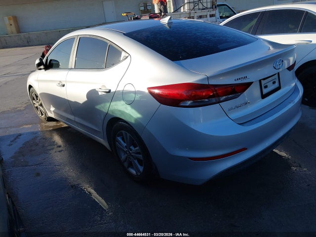 HYUNDAI ELANTRA VALUE EDITION - 3