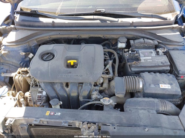 HYUNDAI ELANTRA SE - 10