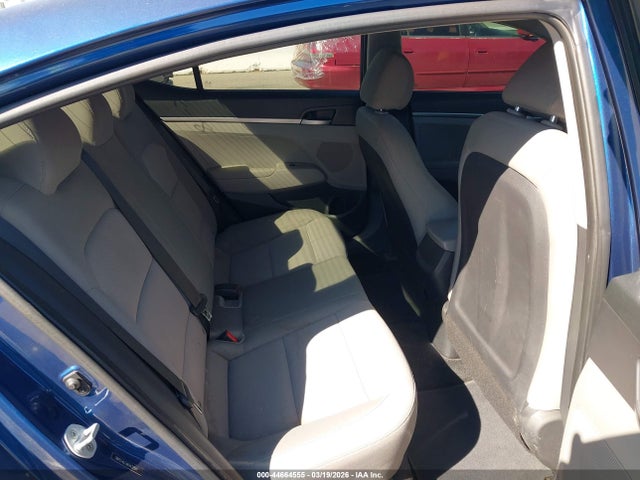 HYUNDAI ELANTRA SE - 8