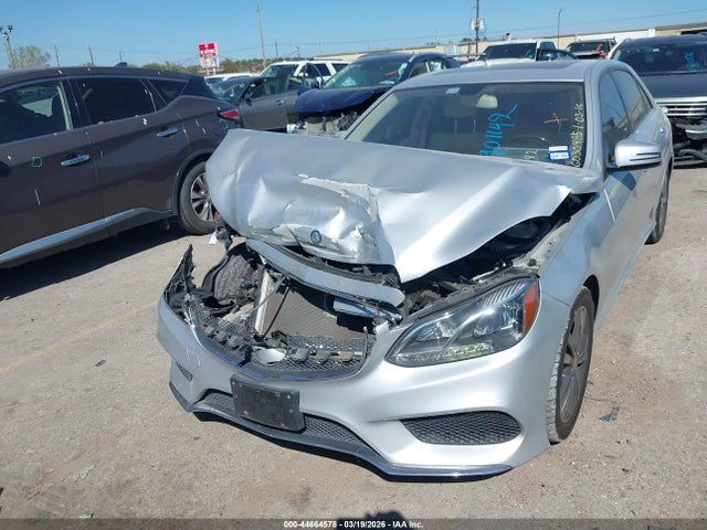 MERCEDES-BENZ E-CLASS - 6