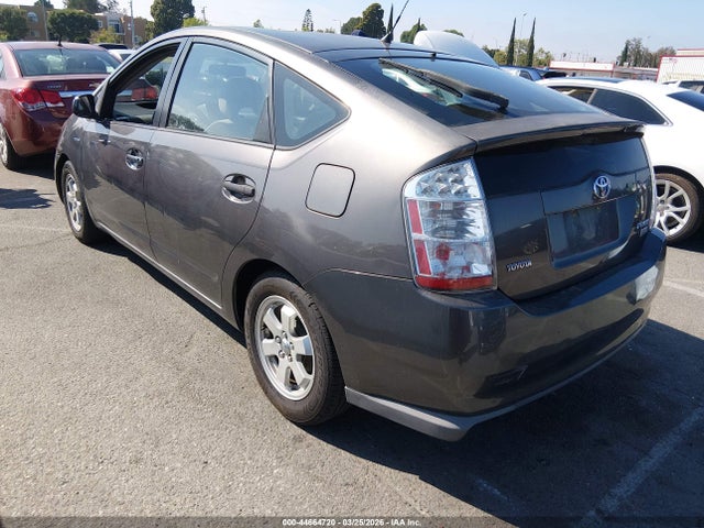 TOYOTA PRIUS - 3